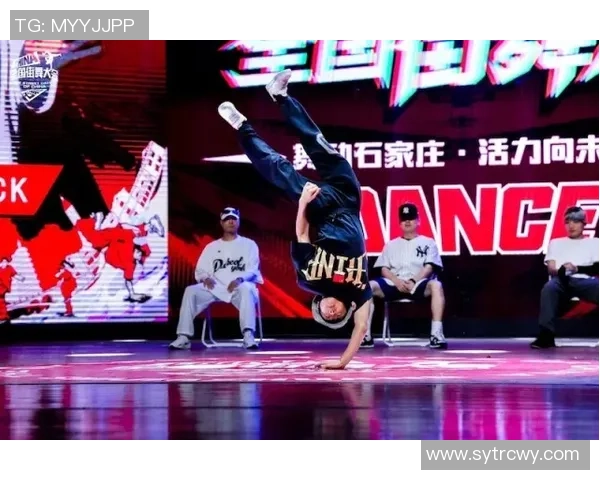 西安街舞队的节奏与风格解读探索街舞文化的魅力与发展